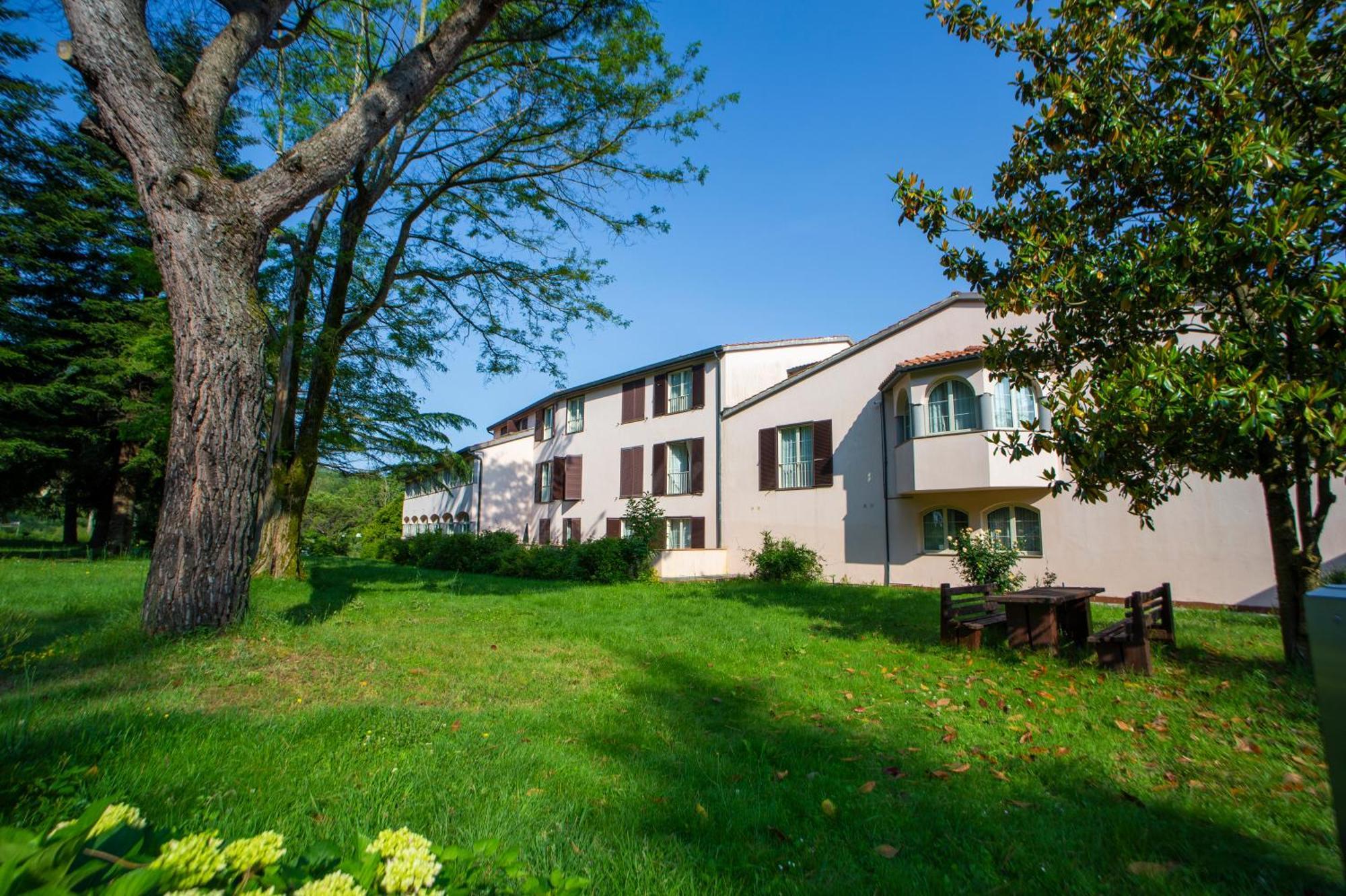 Toscana Wellness Resort Arcidosso Bagian luar foto