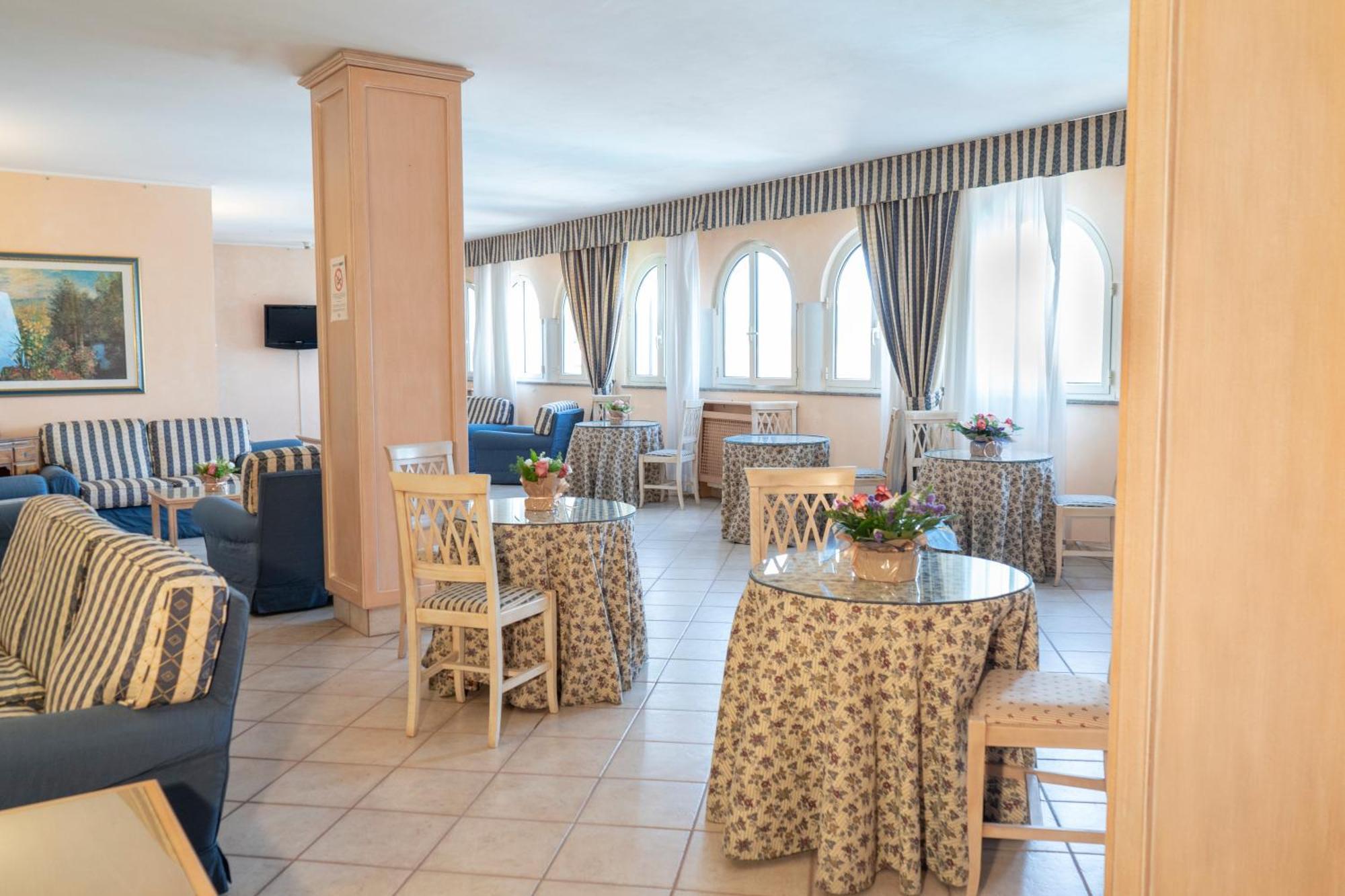 Toscana Wellness Resort Arcidosso Bagian luar foto