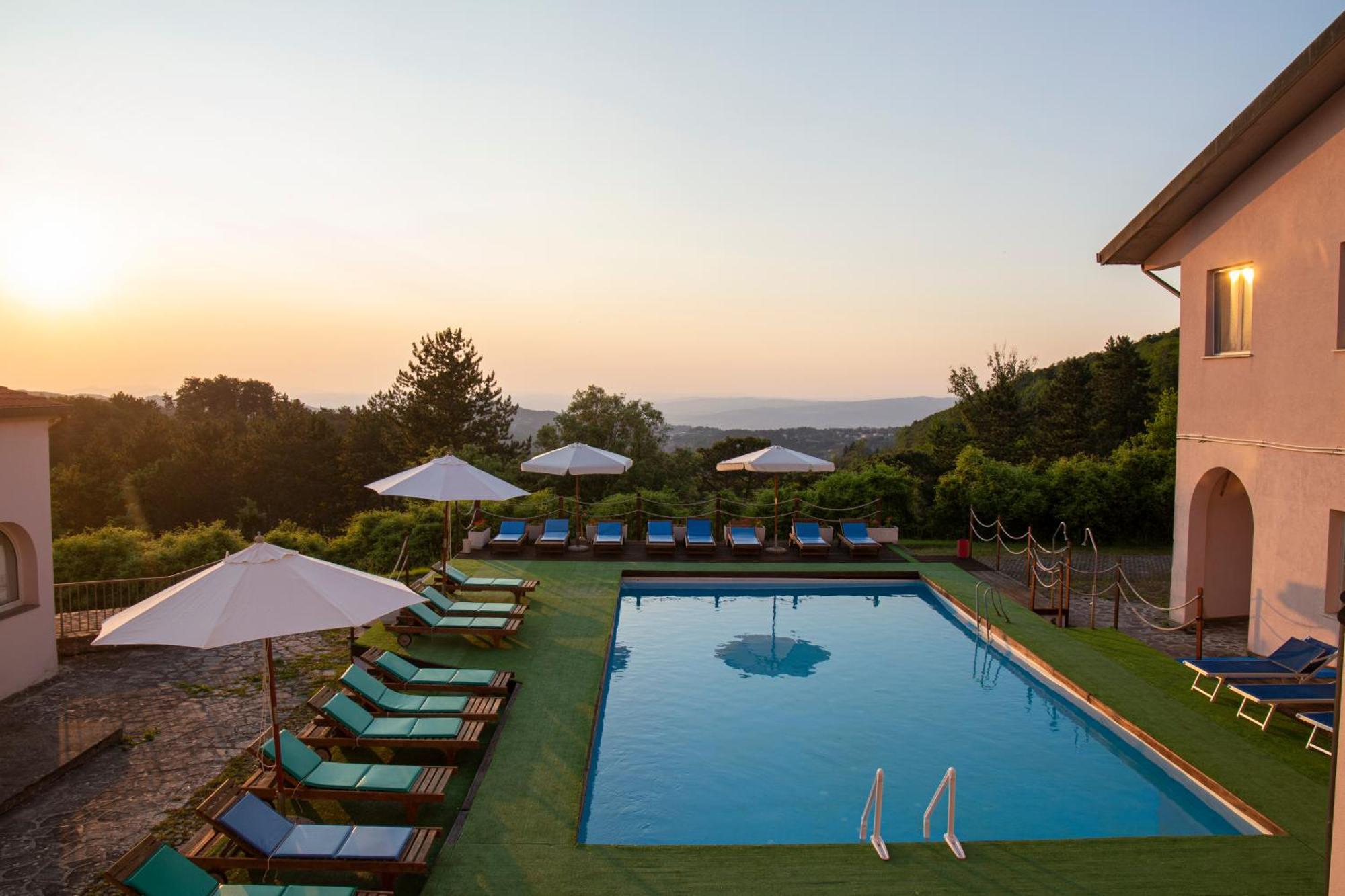 Toscana Wellness Resort Arcidosso Bagian luar foto