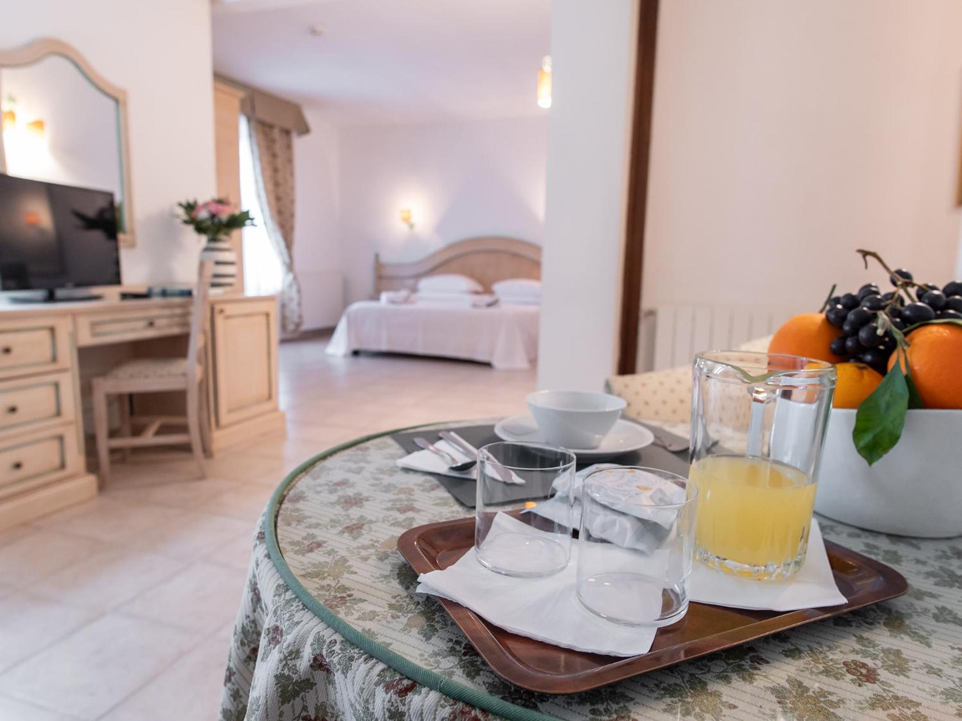 Toscana Wellness Resort Arcidosso Bagian luar foto